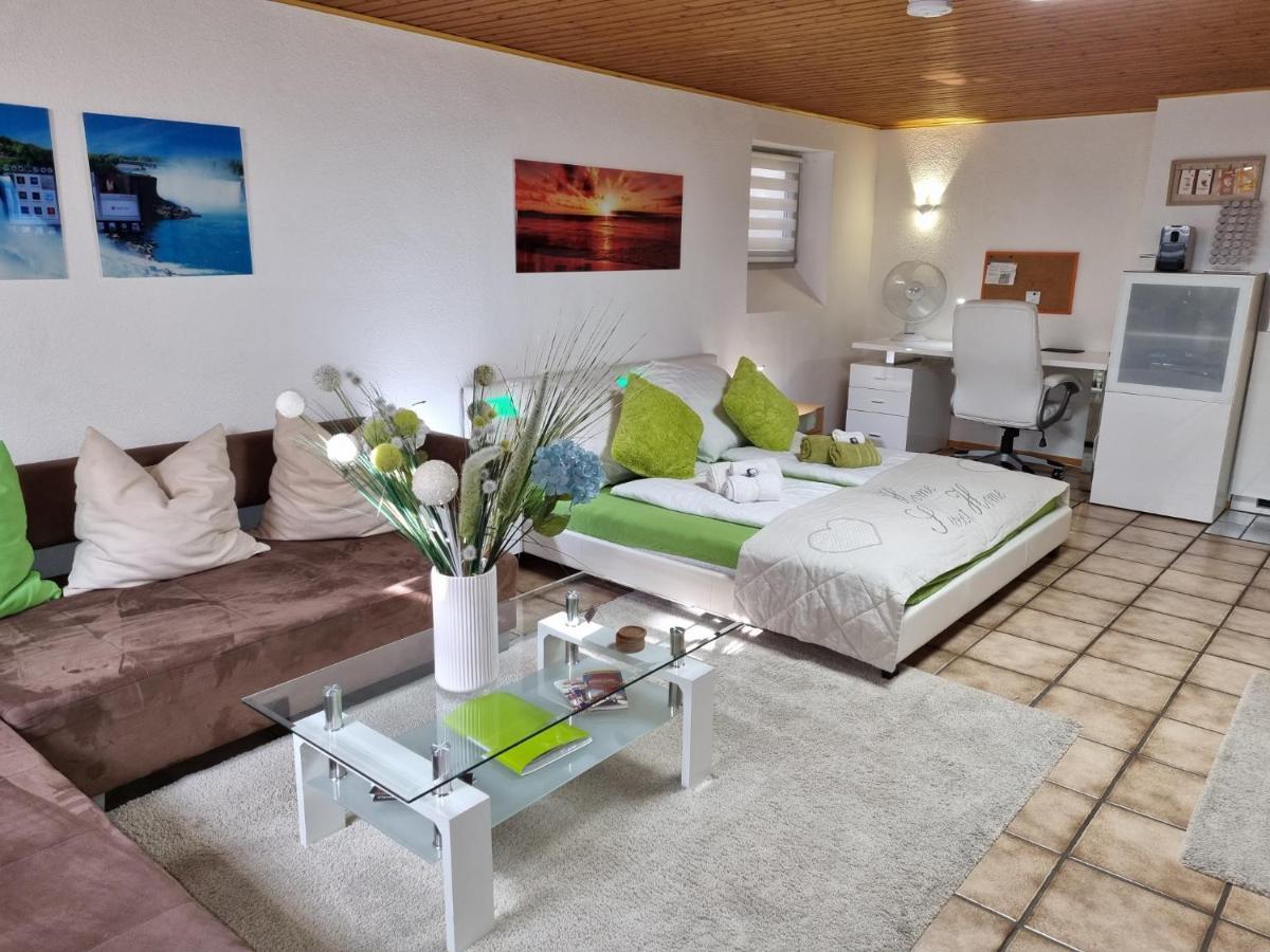 Apartment H2 *